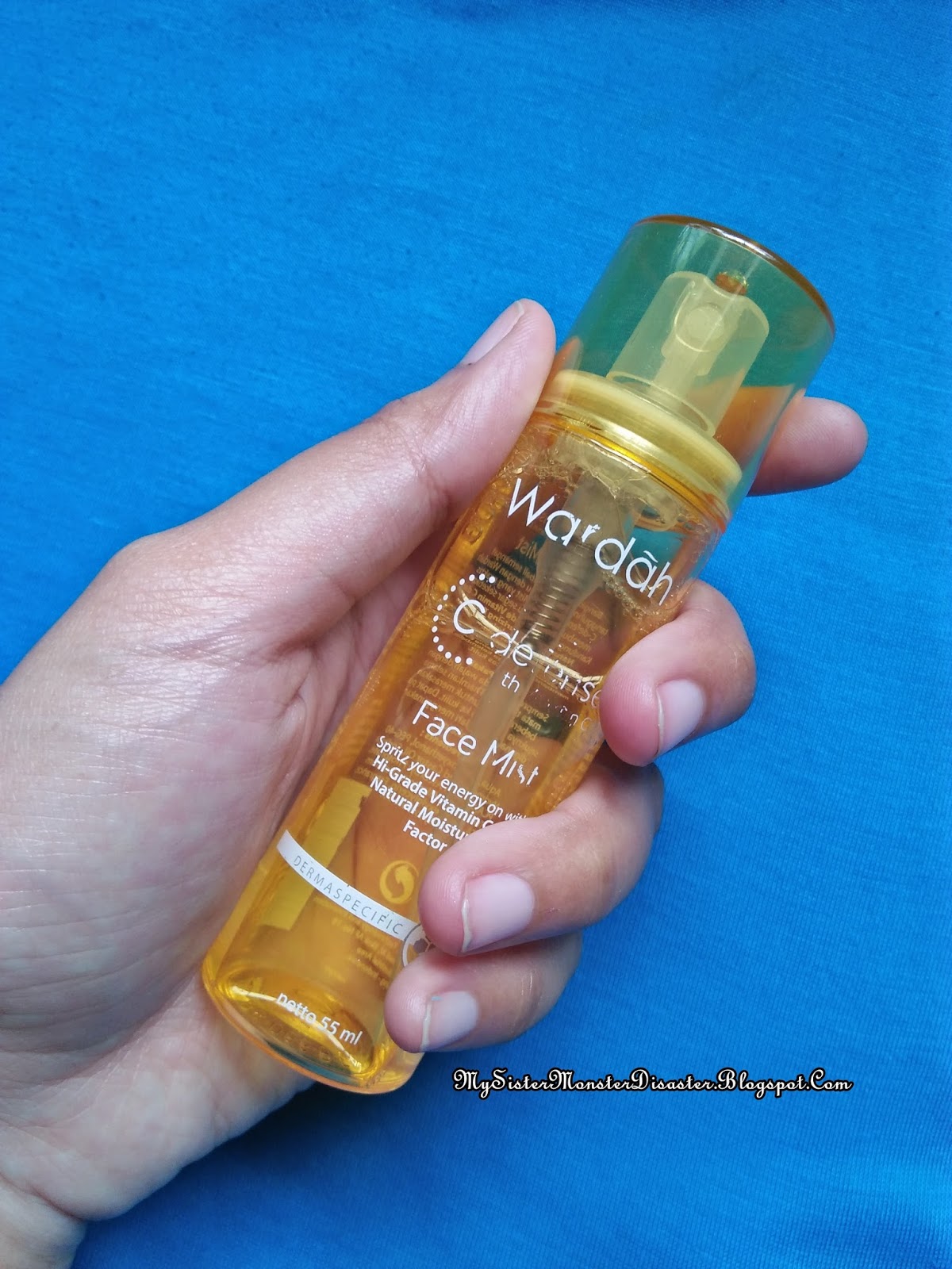 [Review] Wardah Cdefense Series Face Mist MySisterMonsterDisaster