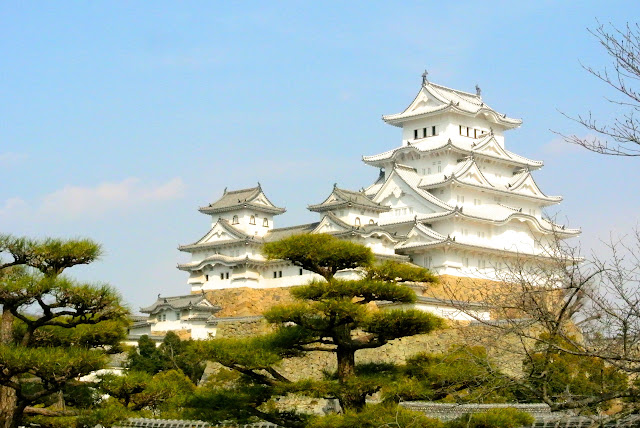 "Himeji Castle" Himeji, Hyogo ( 姫路城 ) "Himeji Castle" Himeji, Hyogo ( 姫路城 )