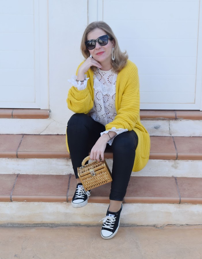 look_Amarillo_para_días_fríos