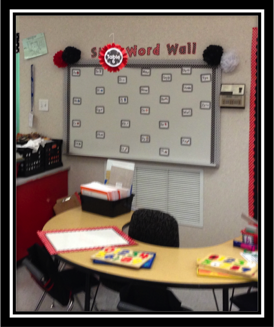 kindergarten writing, writing center, word wall, winter vocabulary, literacy center