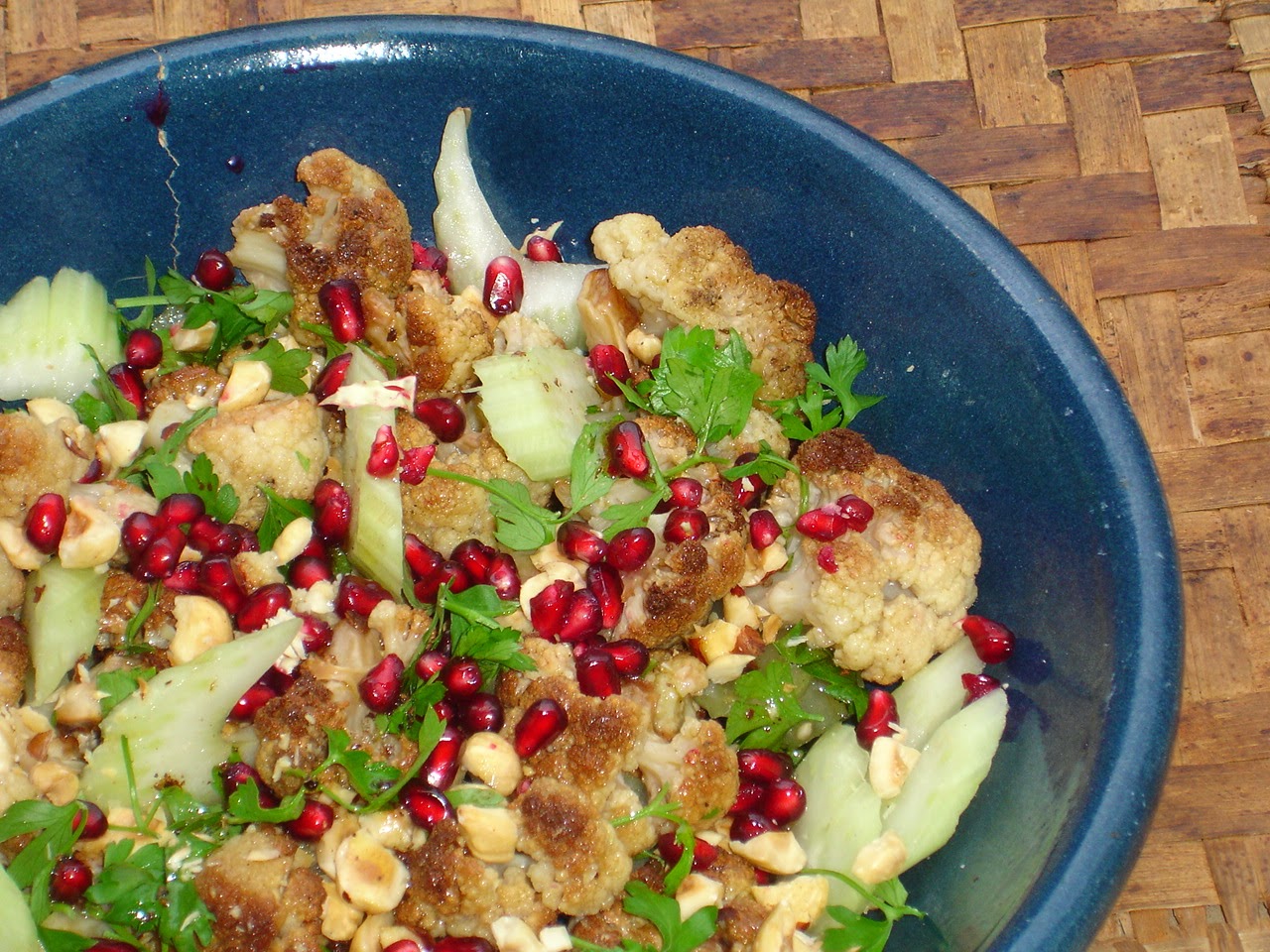 Kochbuch für Max und Moritz: Salat von geröstetem Blumenkohl ...