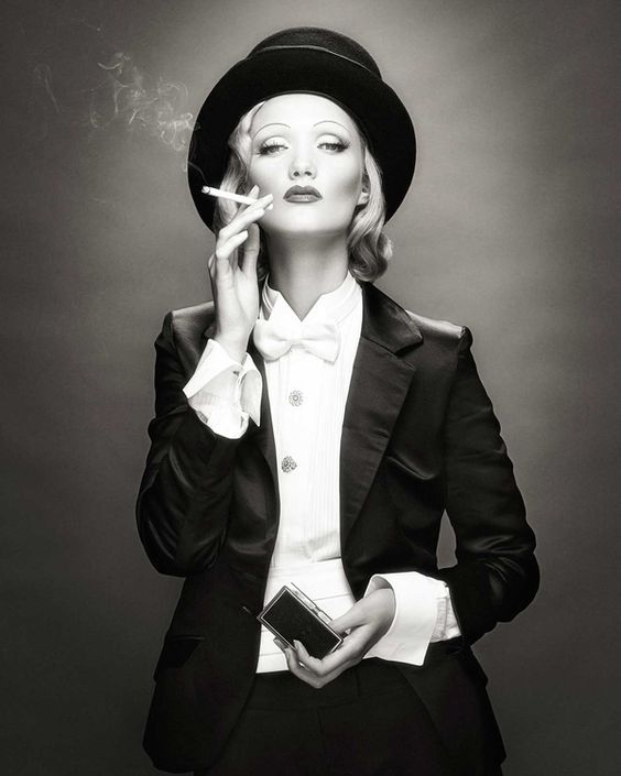 Cartoline "Vintage" Marlene%2BDietrich.