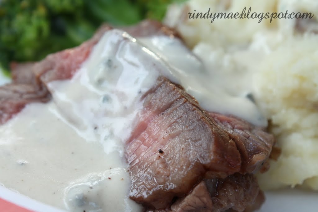 Rindy Mae Grilled TriTip With Blue Cheese Sauce