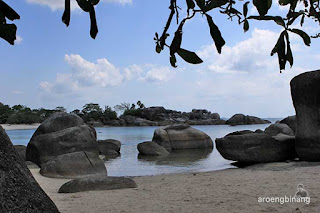 pantai tanjung tinggi belitung