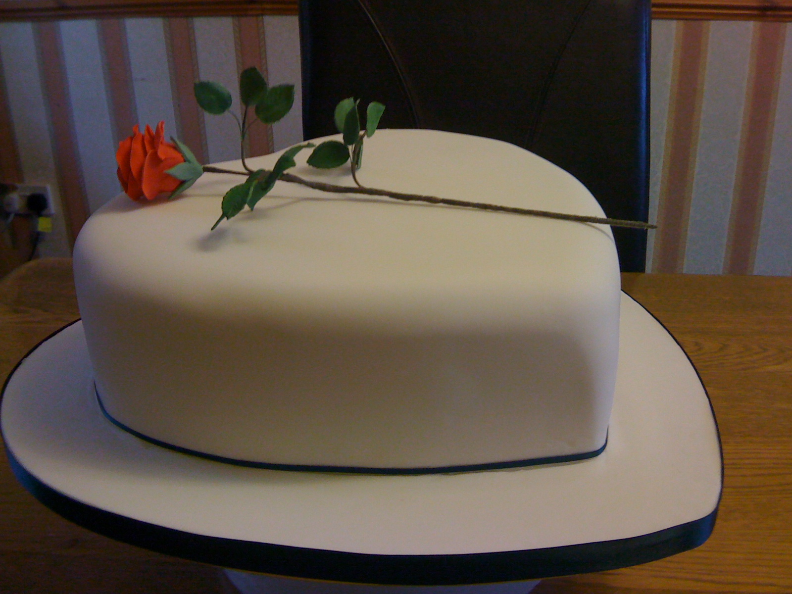 Crafty Cakes and Cards: Funeral Cake