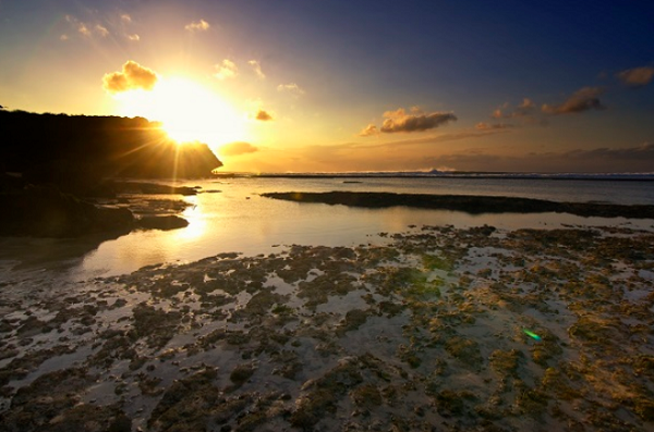 Foto Tempat Wisata Pantai Balangan Bali Foto Tempat Wisata Pantai Balangan Bali