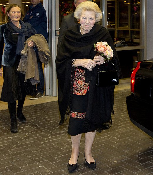 Princess Beatrix and her cousin Princess Margarita visited the 58th edition of the equestrian event Jumping Amsterdam