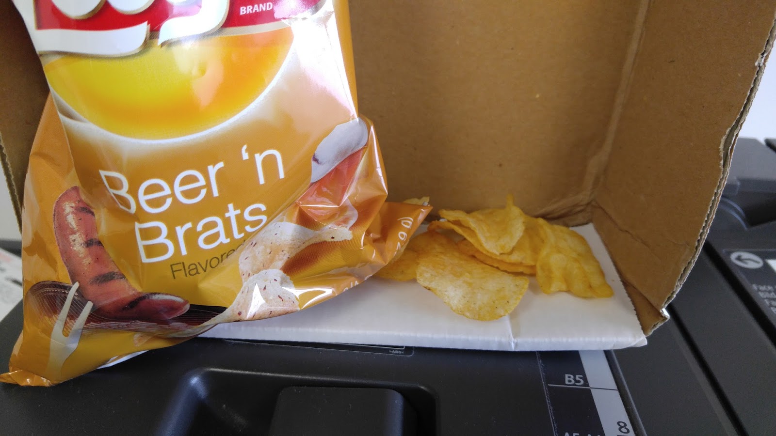 Beer Pimpin' Hobgoblin Lay's Beer 'n Brats Potato Chips