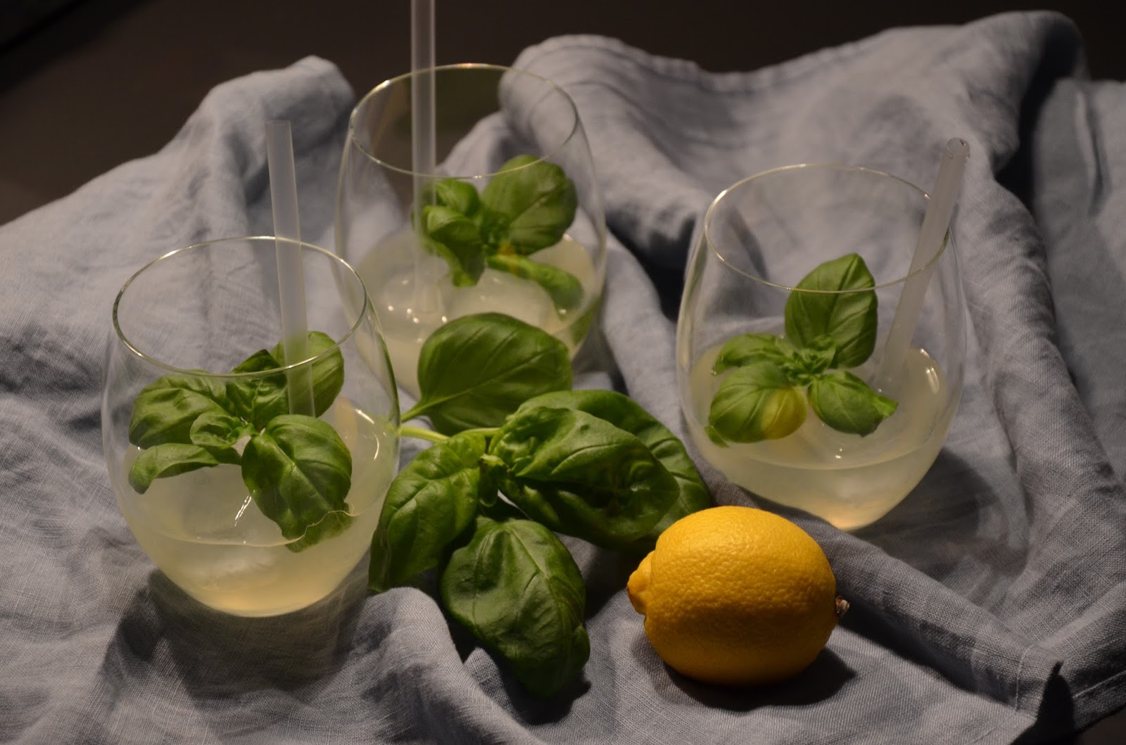 Gin Basil Smash Rezeptra Food and More
