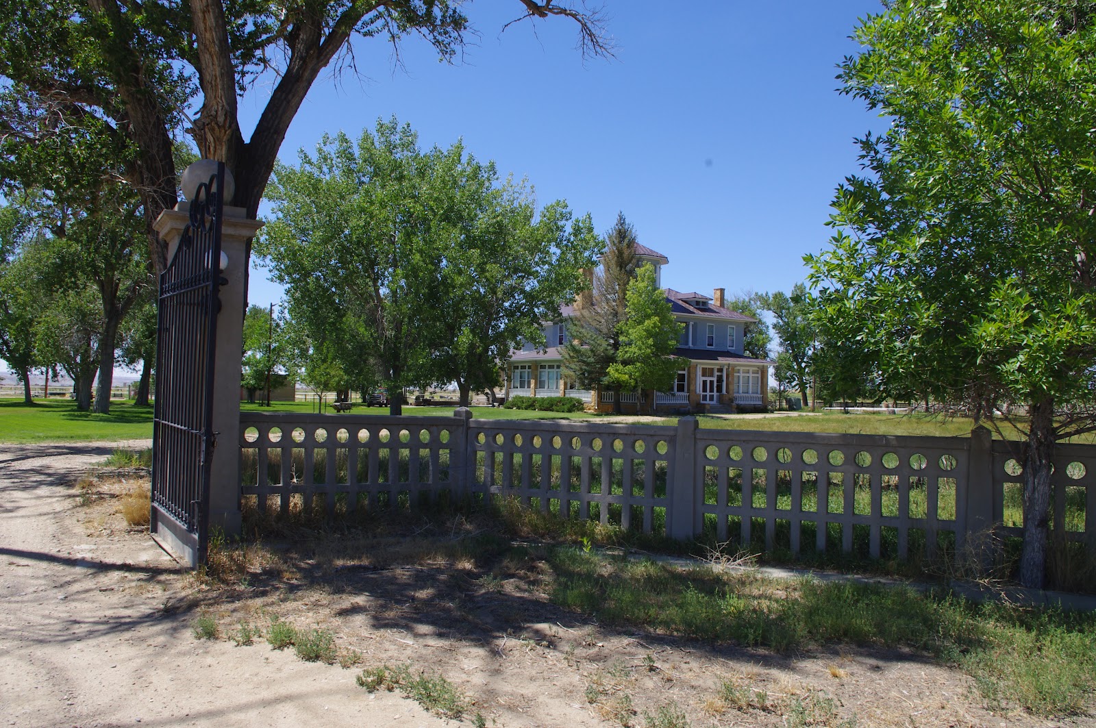Lex Holscher's Hub Lost Cabin, Wyoming