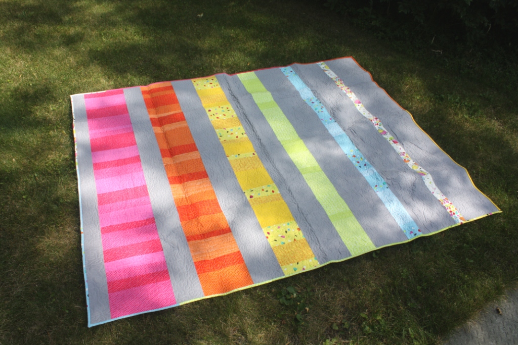 Everyday Fray: From K - Modern Rainbow Sequence Quilt