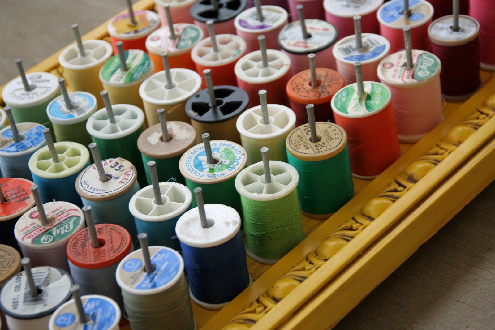 grey luster girl Framed Thread Holder Tutorial