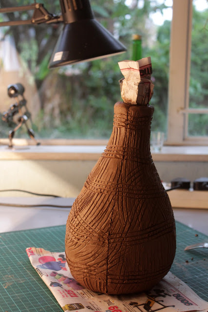 olla, glass bottle, making, DIY, clay