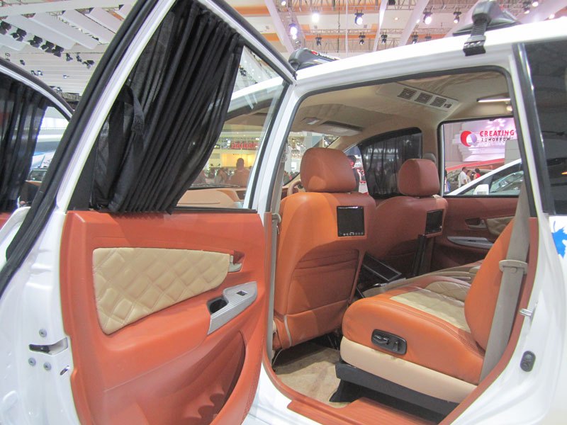 Avanza Luxury Modifikasi: Mengubah Kendaraan Keluarga Menjadi Istana Jalanan