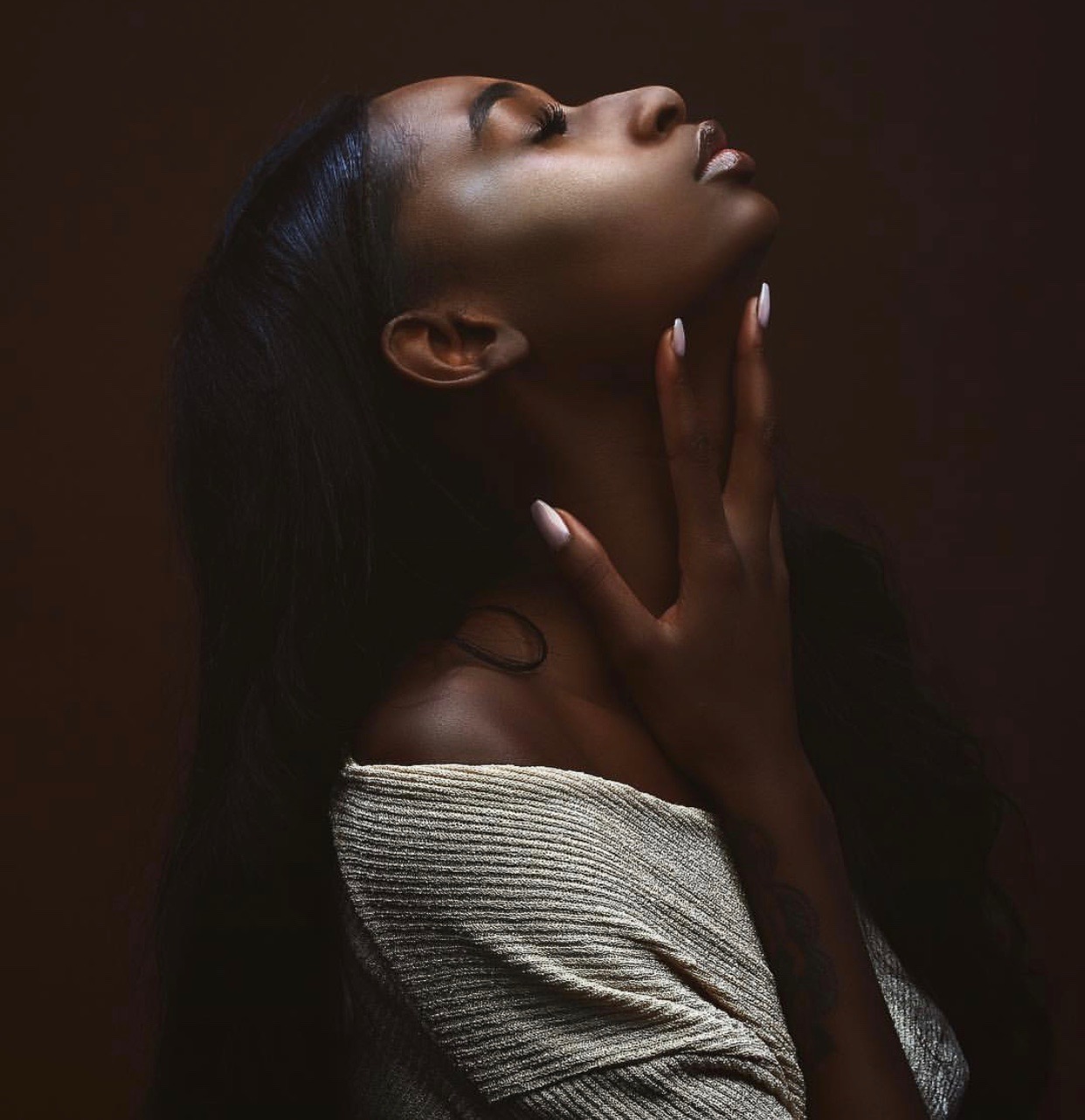 virtuous-woman-soultea