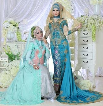 Baju Pesta Pernikahan Warna Biru Mewah Tapi Simple