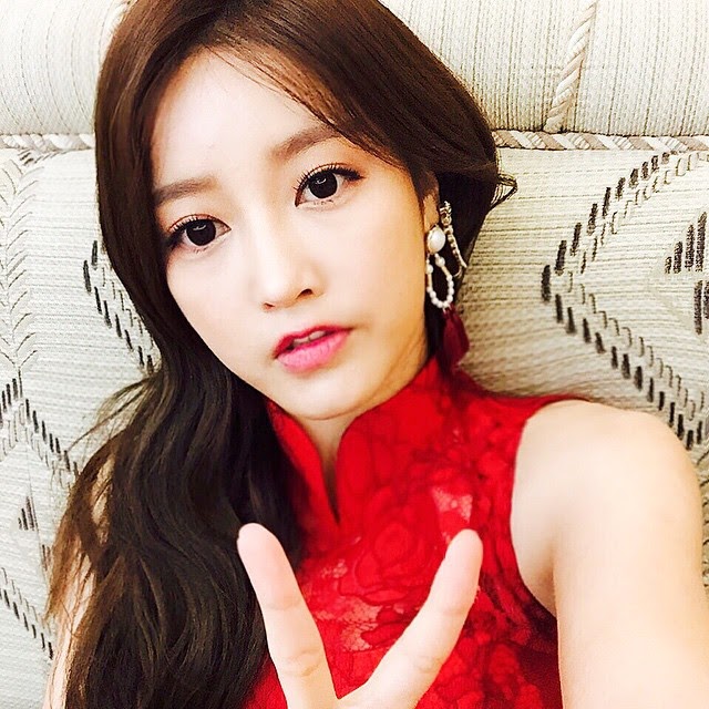 KPOP: T-ara SoYeon treats fans with her lovely SelCa pictures