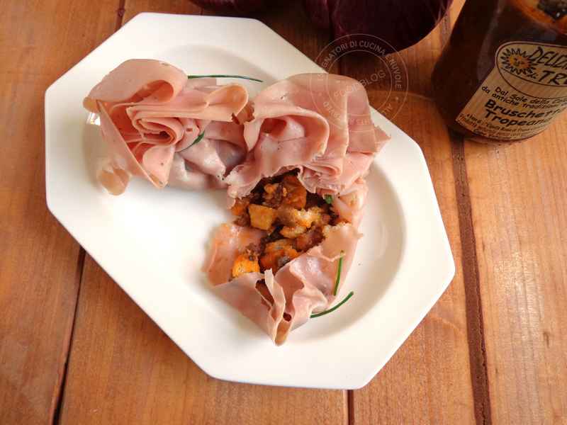 I sognatori di Cucina e nuvole FAGOTTINI DI MORTADELLA RIPIENI DI