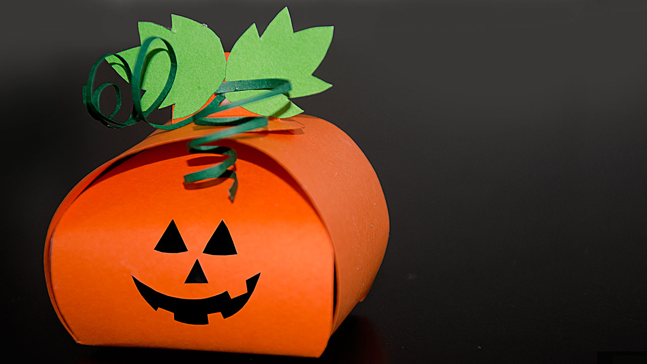 Como Fazer Caixinhas Temáticas: Halloween, Natal, Pikachu, Páscoa e