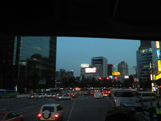 night time view of Seoul