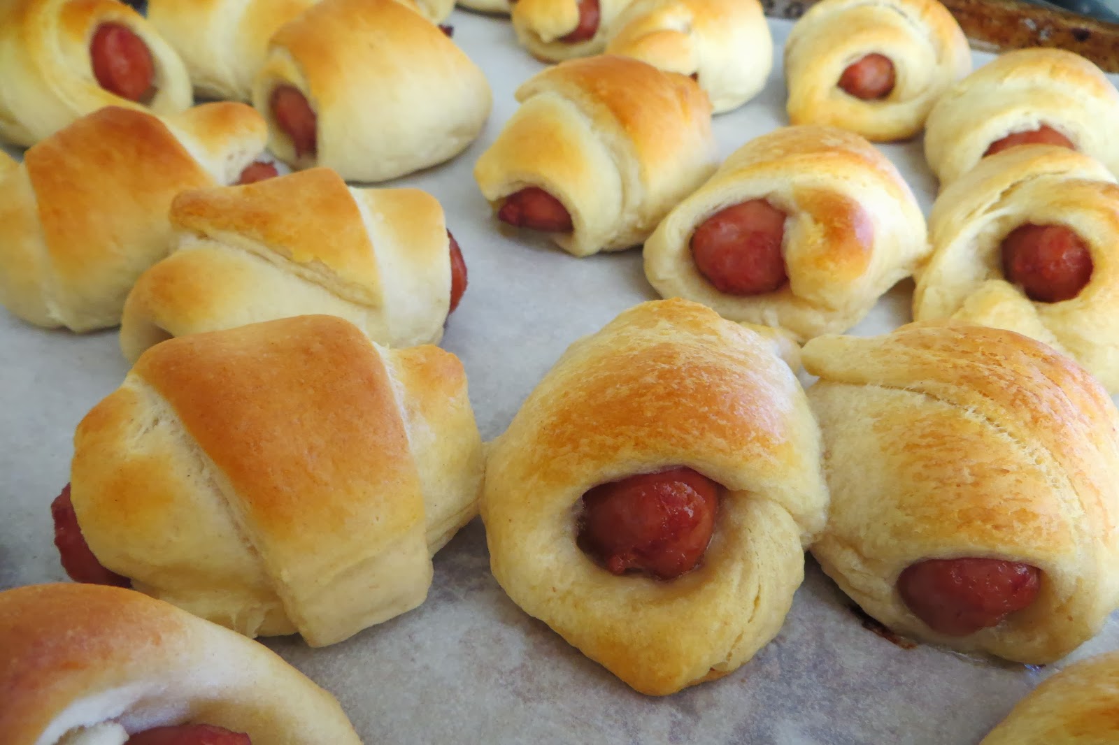 simply inter nos COOK PIGS IN A BLANKET