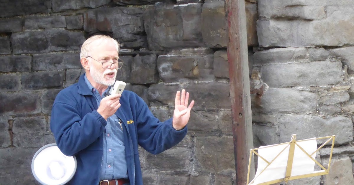 ffranc sais Neath Abbey Ironworks open day