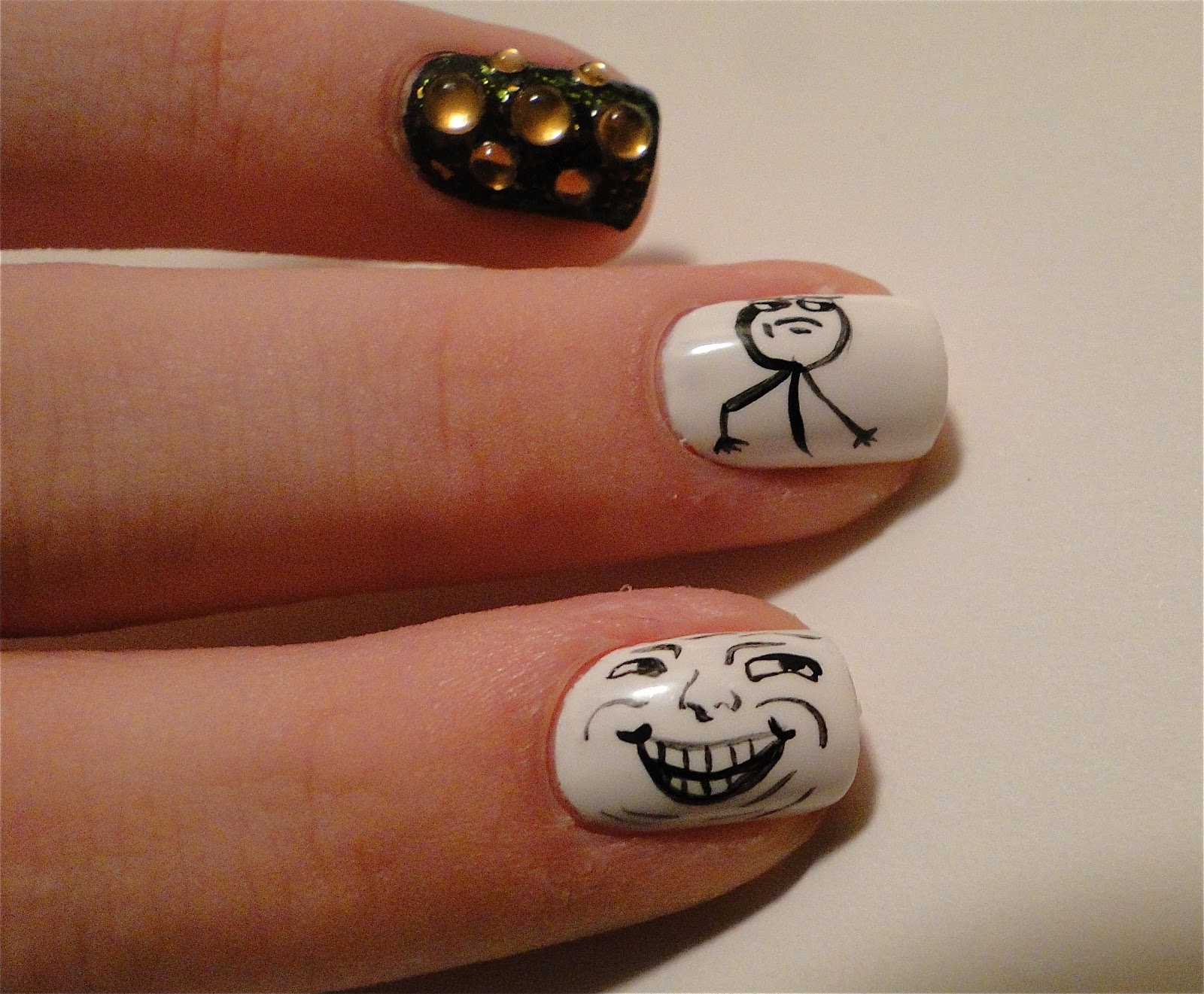 WeeklyWackyNails Meme Nail Art