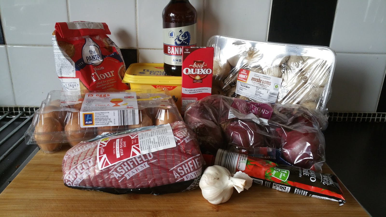 simplycrafting Slow Cooker Beef and Ale Pie Recipe