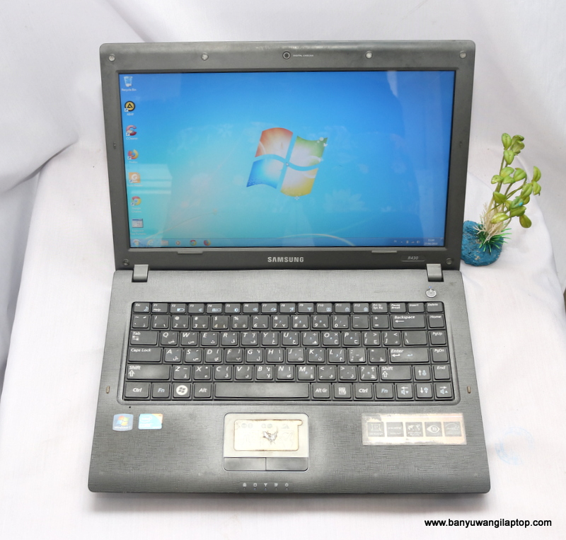 Jual Samsung NP R430 (Intel Core i3) | Banyuwangilaptop.com - Jual beli ...