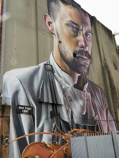 Why visit Northern Ireland from Dublin: Belfast Street Art