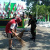 Babinsa 10/Bangil Kerja Bakti Bersihkan TMP (Taman Makam Pahlawa)