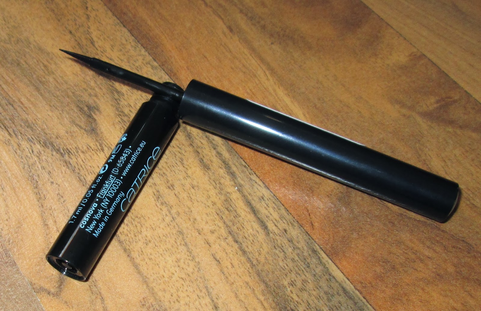[Review] Catrice Liquid Liner waterproof 010 Don’t Leave Me!