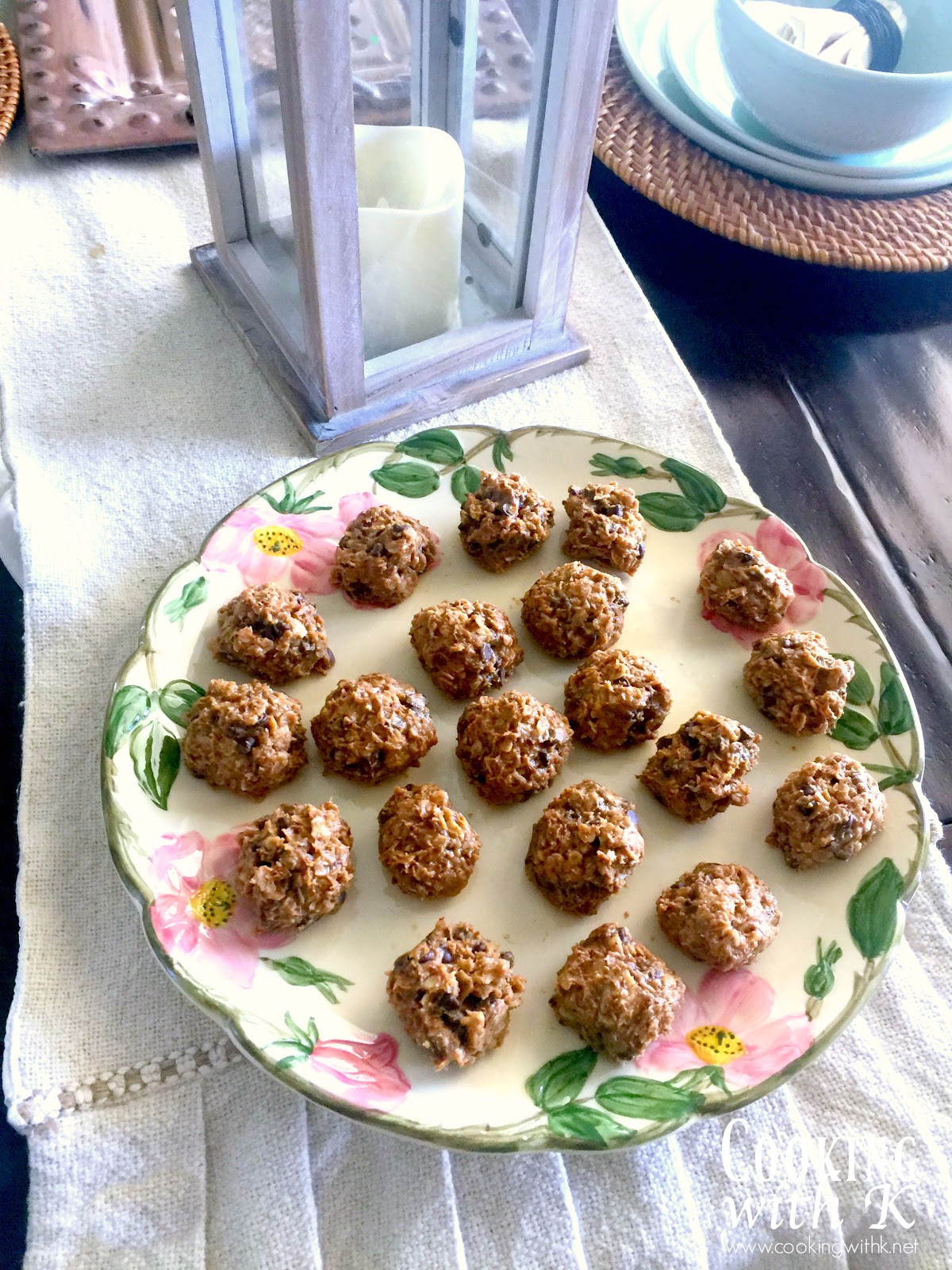 Chocolate Chip NoBake Peanut Butter Bites