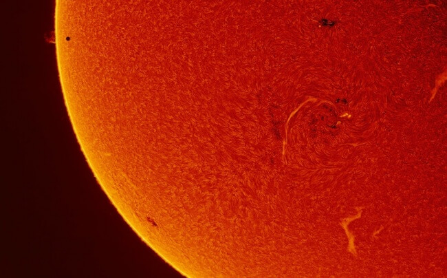 22 Breathtaking Images Of Things You've Never Seen Before - The small dot on the left of the picture is Mercury orbiting the Sun