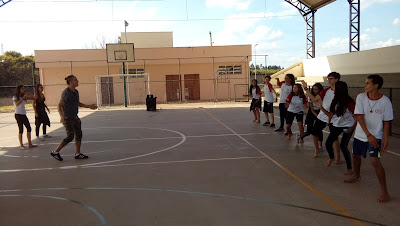 Meus alunos queimam calorias e se divertem com aula de zumba