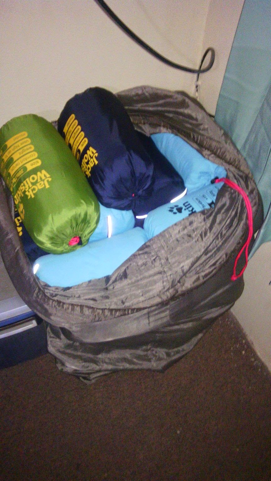 Fallout 4 portable sleeping bag фото 110
