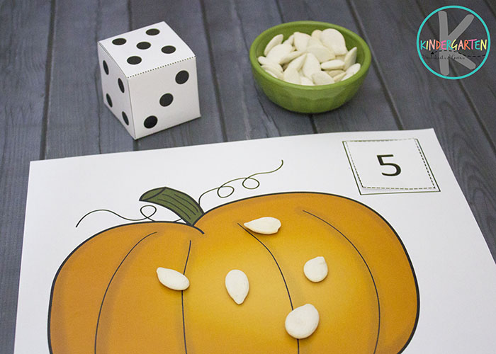 Kindergarten Worksheets and Games: FREE Pumpkin Counting Mats