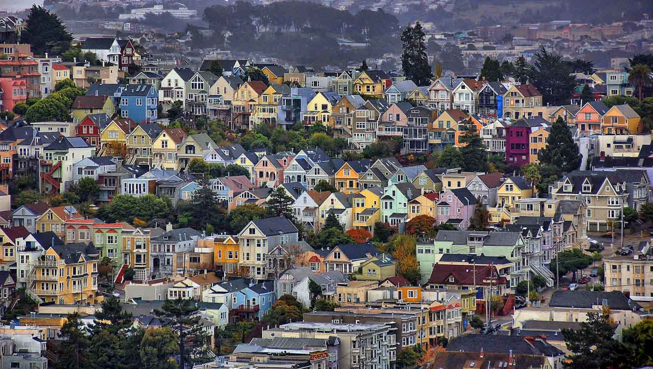 Пестрые города. Сан Франциско спальный район. Пригороды Сан-Франциско Калифорния. Жилые кварталы Сан Франциско. Сан Франциско окраина.