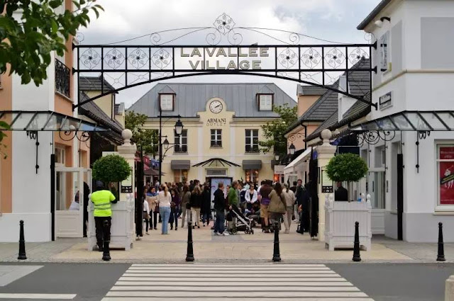 Outlet La Vallée Village em Paris Outlet La Vallée Village em Paris