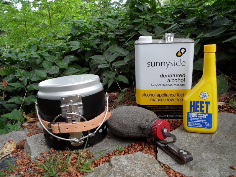 Four Bees Swedish M/40 Mess Kit & Svea Alcohol Stove, Fuel Selection