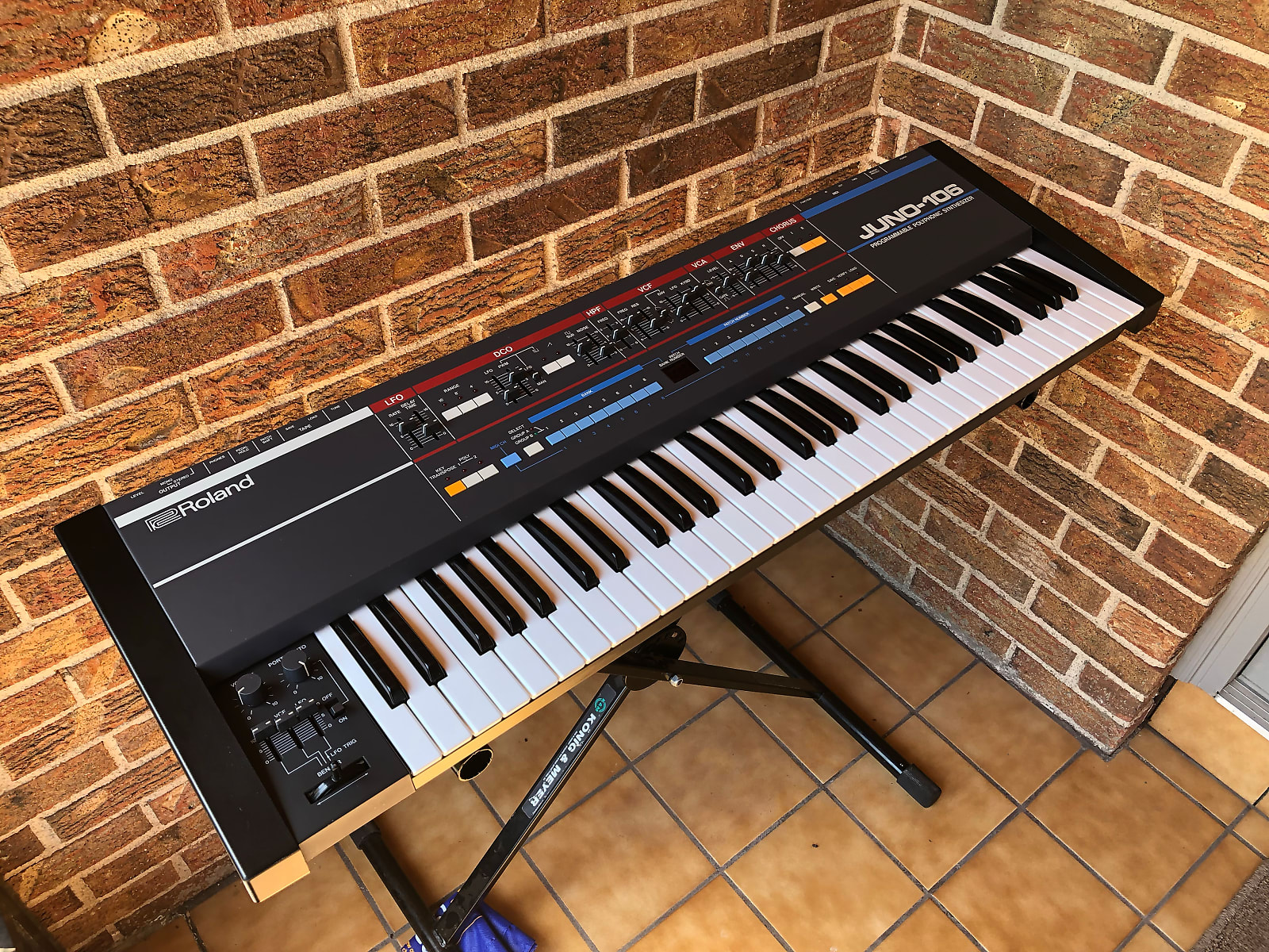 MATRIXSYNTH Roland Juno106 Synth