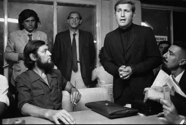 Vicente Zito Lema, detrás de la pandemia hay escenas de mucho miedo y mucho amor Vicente Zito Lema, detrás de la pandemia hay escenas de mucho miedo y mucho amor