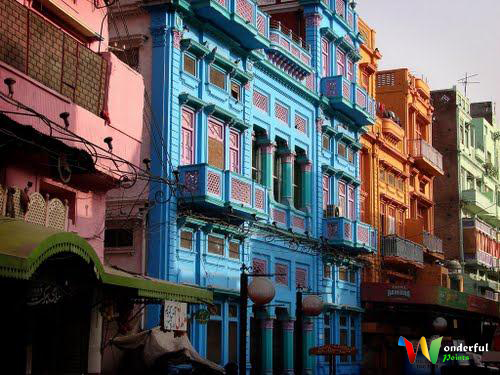 Gawalmandi Lahore - 12 Most Vibrant and Colorful Buildings in Pakistan | Wonderful Points