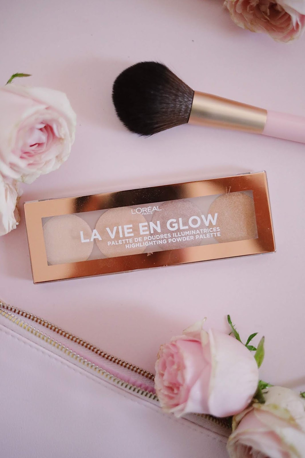 wake up and glow , l'oréal Paris ,loreal Paris , life's a peach , la vie en glow , glow mon amour , bonjour nudista , revue, avis , Swatch , rosemademoiselle , rose mademoiselle, blog beauté , Paris ,
