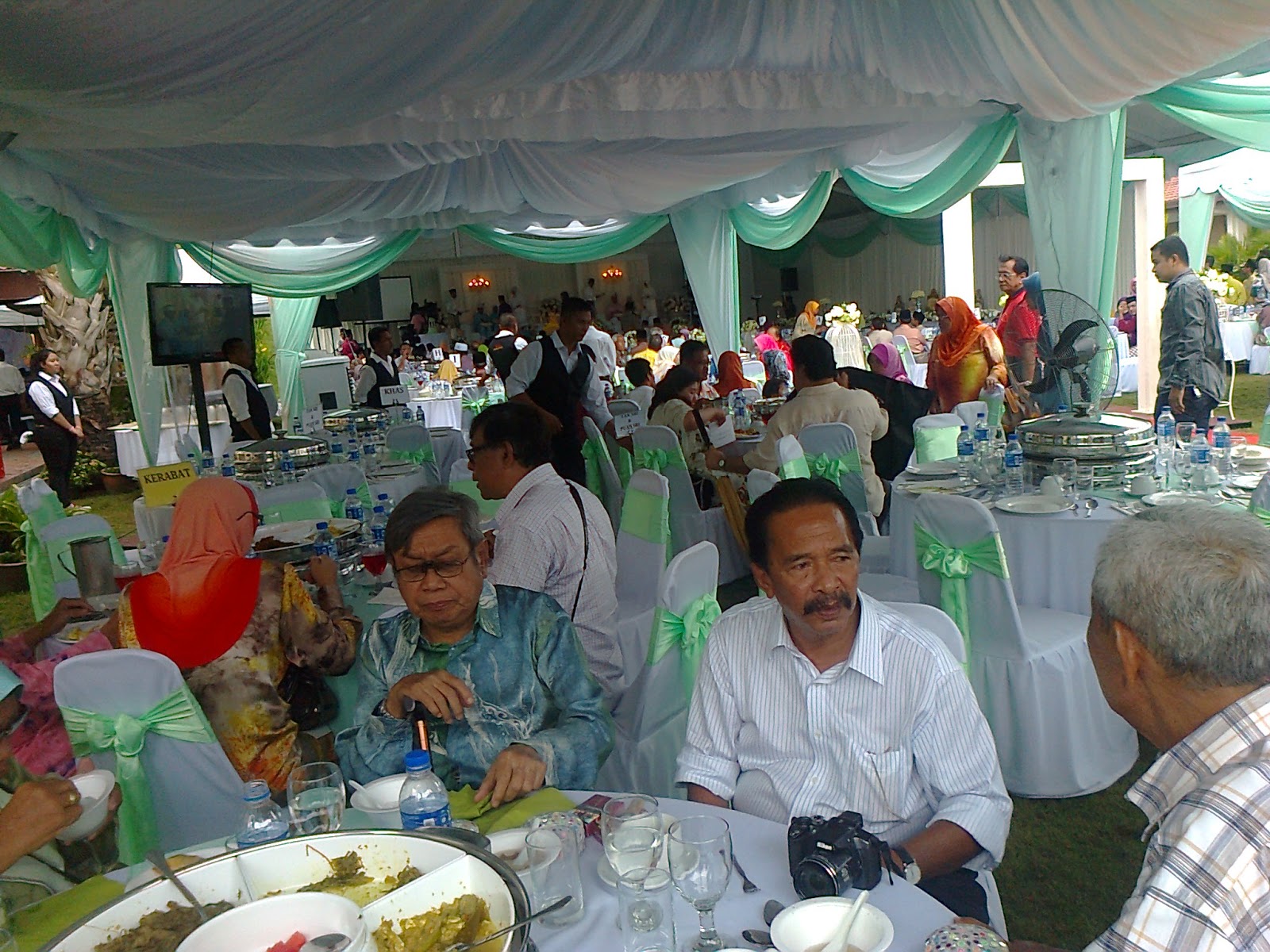 Tol Gombak Ke Kuantan / 'Jeng doh Tol Gombok...' Harian Metro Video