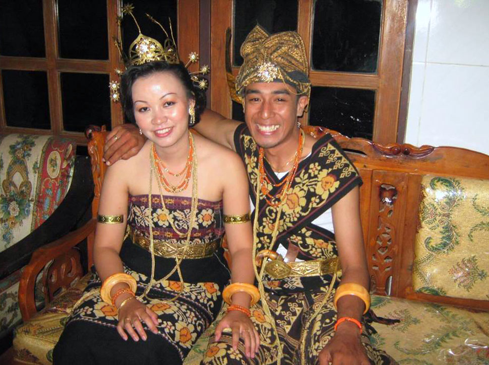 47+ Gambar Pakaian Adat Suku Flores, Info Penting!