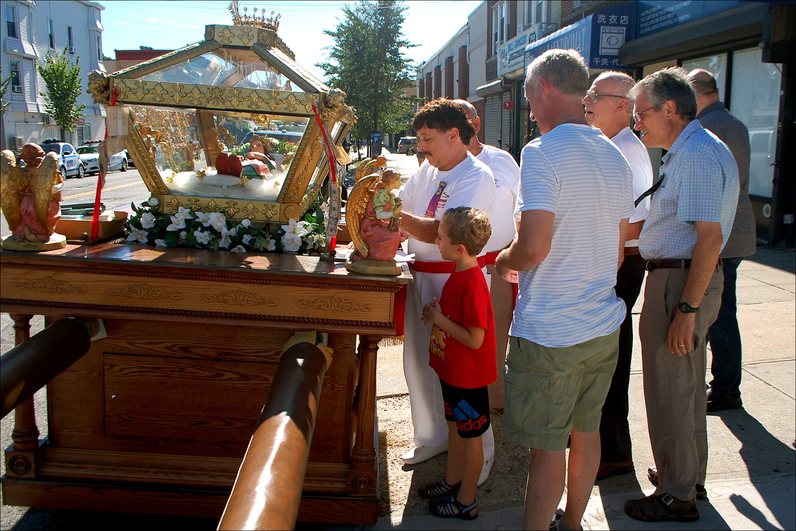 Il Regno A Look at the 2017 Santa Fortunata Procession in Bensonhurst