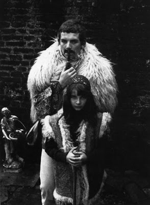 por que tão metódico: Kate Bush and her father