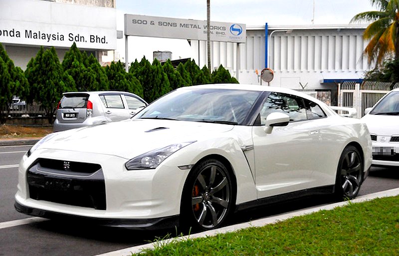 Амортизаторы nissan gtr