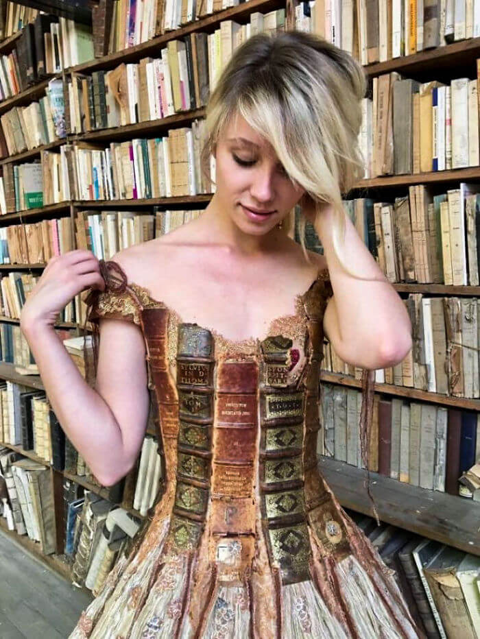 French Designer Uses The Spines Of Books To Create Extraordinary Dresses
